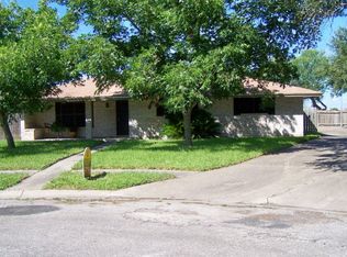 307 S Pasadena Dr, Kingsville, TX 78363
