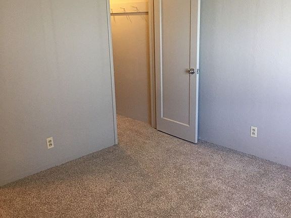 3rd image of 2904 Marconi Ave APT 2