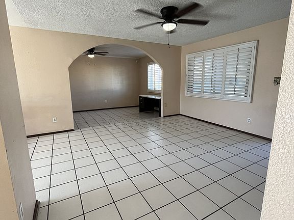 2nd image of 4039 E Emile Zola Ave