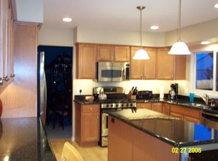 24466 Redwing Dr, Novi, MI