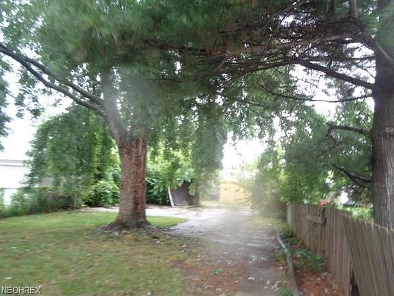 5th image of 4400 Memphis Ave