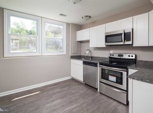 971 Top View Dr, Edgewood, MD 21040