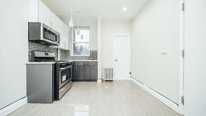 Rented by Nooklyn NYC LLC | media 11