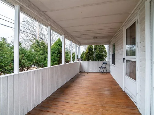 52 Scott Rd, Cumberland, RI 02864