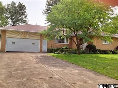 1st image of 399 N Woodhill Dr