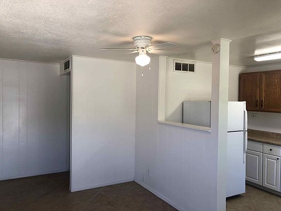 5th image of 1329 E Cinnabar Ave #3