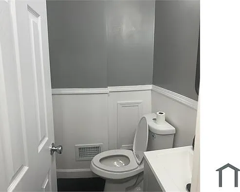 7908 S Kimbark Ave — Photo 8