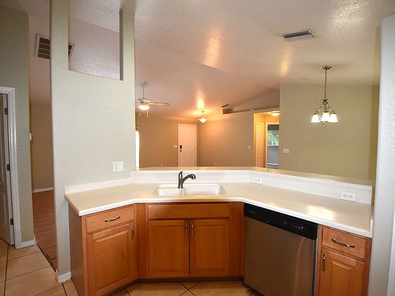 4th image of 2374 Sultan Ave