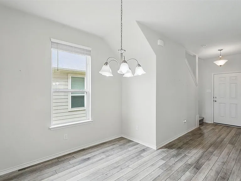 139 Madrono Dr — Photo 5