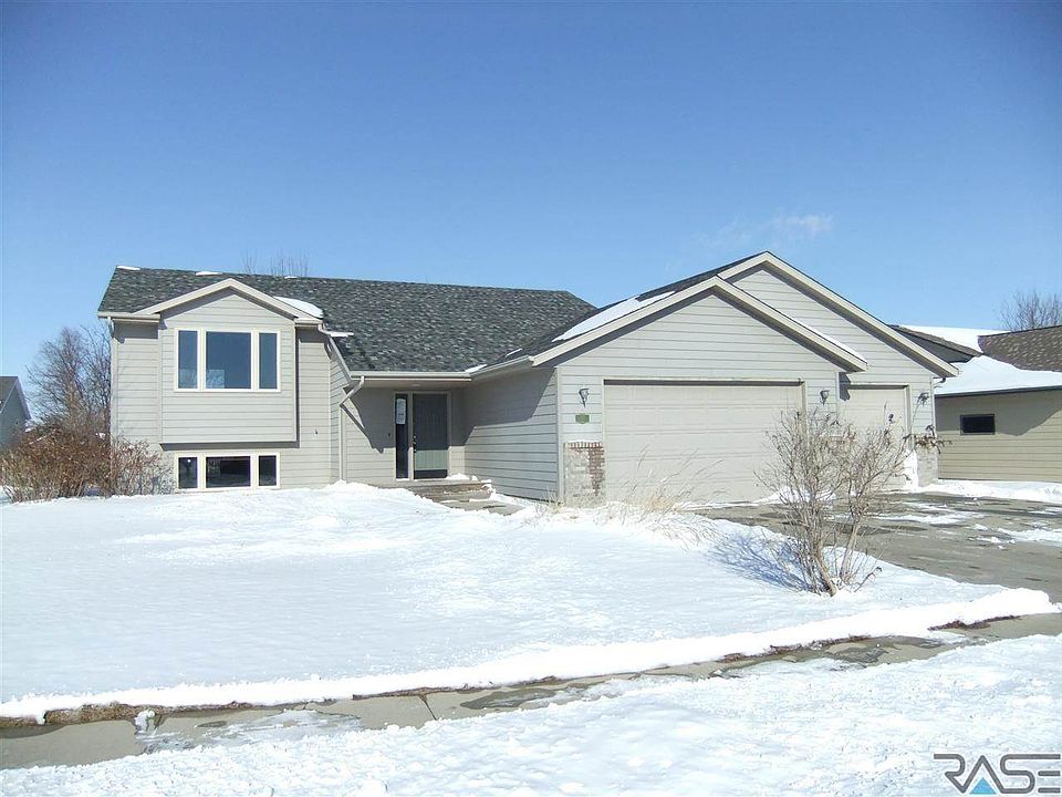 1st image of 808 Heatherwood Dr