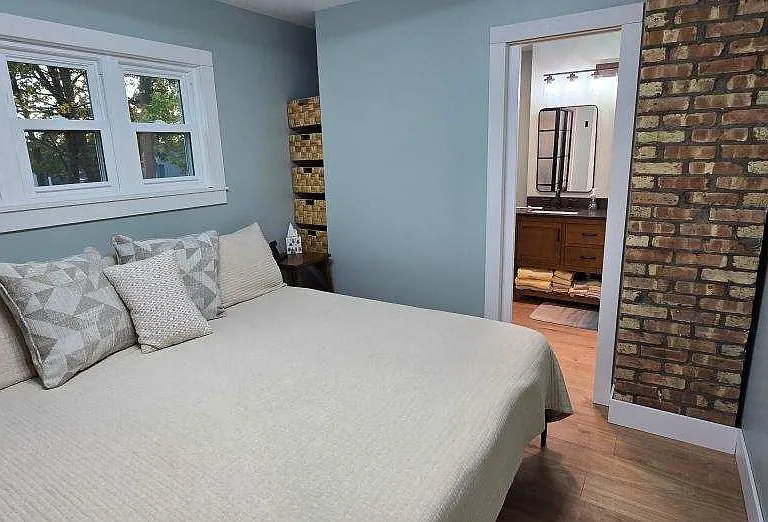 810 Myrtle Ave — Photo 7