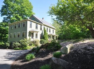 34 Crescent St #36, Weston, MA 02493