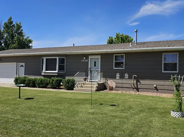 1819 Prospect Ave, Aberdeen, SD 57401