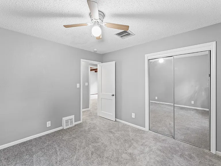 11106 Applewood Dr — Photo 17