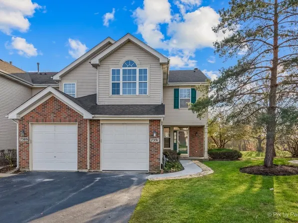 7391 Grandview Ct, Carpentersville, IL 60110