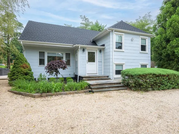 845 County Road 39, Southampton, NY 11968