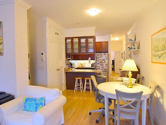 4th image of 265 W 19th St APT 3S