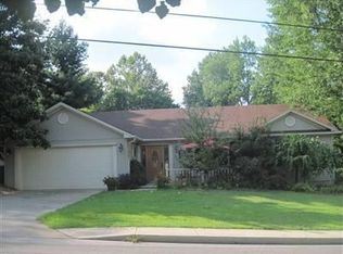 511 E 9th St, London, KY 40741