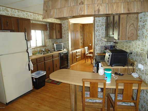 3rd image of 9308 E Olive Ln S