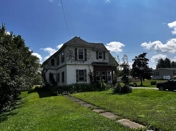 21 Main Street, Mars Hill, ME 04758