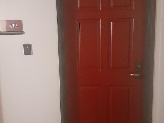 2nd image of 2455 Colorado Blvd Unit 413