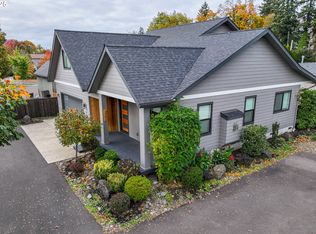 3352 Zane Ln, Eugene, OR 97404