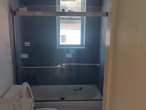 2nd image of 4013 Gunther Ave Floor 2