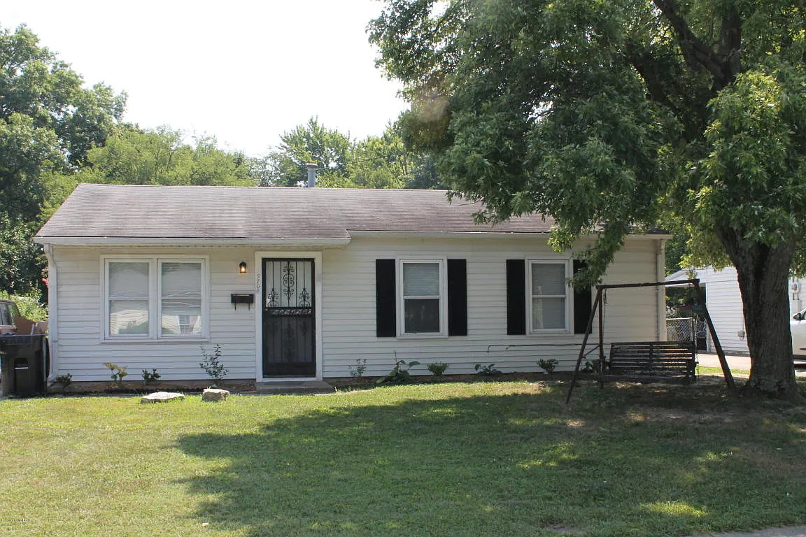 5709 Loretta St photo 1