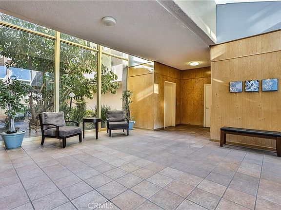 4th image of 5429 Newcastle Ave APT 303