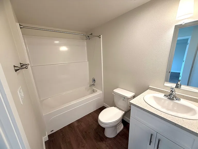 Northwood Apartments — Photo 6