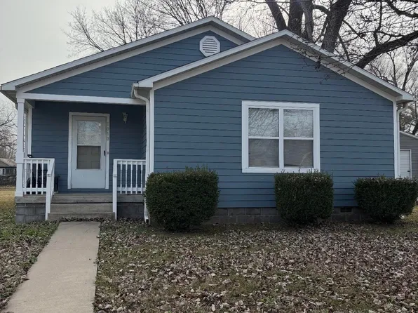 1010 E 16th St, Pittsburg, KS 66762