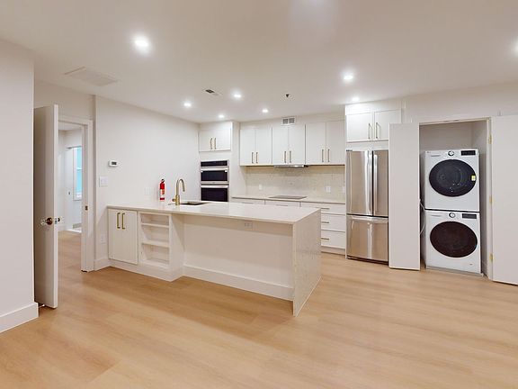 5th image of 2145 N St NW #1