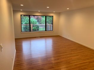 12405 SW Stillwell Ln, Beaverton, OR 97008