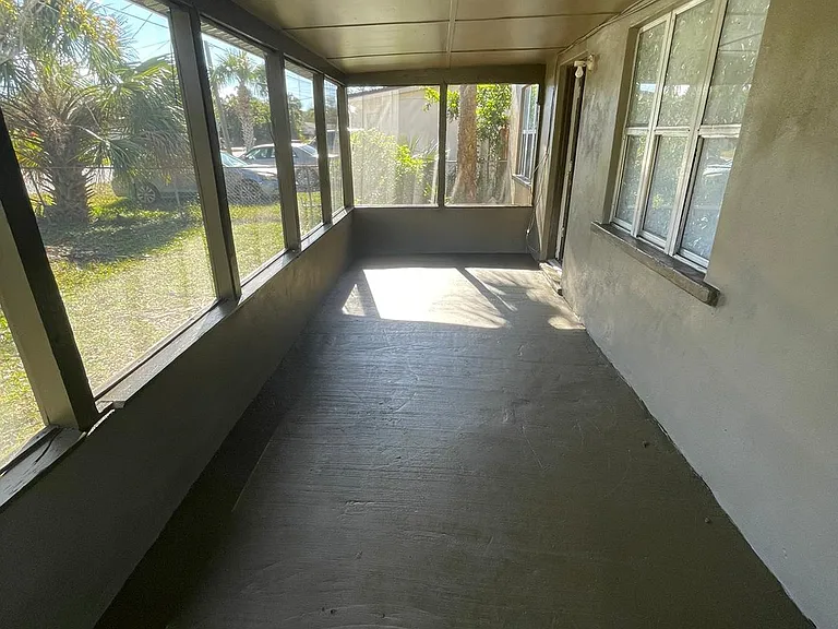 170 Capron Rd — Photo 3