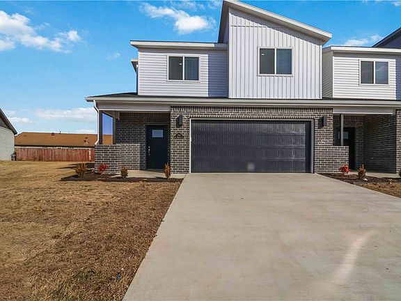 4th image of 646 Sun Meadows Loop