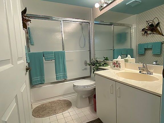 3rd image of 10312 NW 24th Pl APT 306