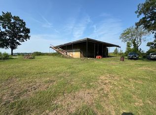1833 S Lake Ferguson Rd, Greenville, MS 38703