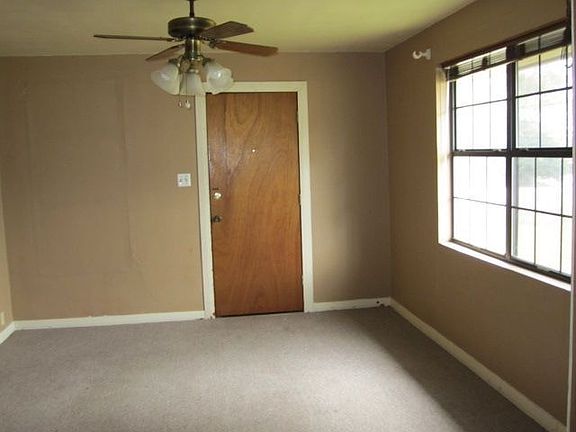2nd image of 6268 Willis St