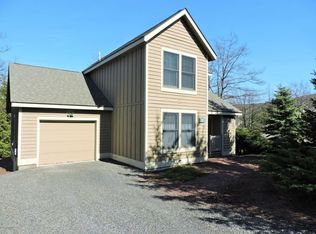 148 Upper Deer Valley Rd, Tannersville, PA 18372