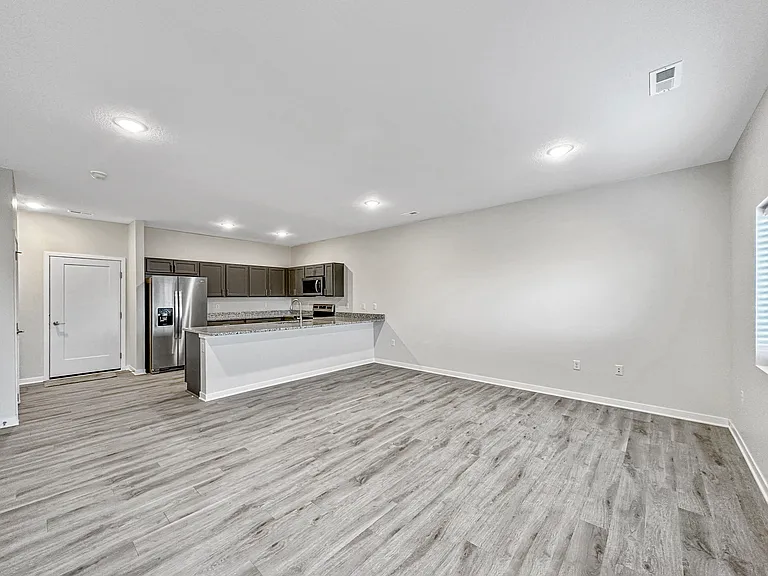 701 NE 60th St #1 — Photo 4