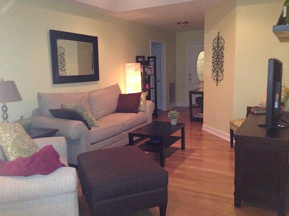 2nd image of 2057 E Park Dr