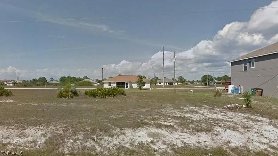 1st image of 1903 NW 23rd TER