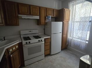 3069 34th St APT 1B, Astoria, NY 11103