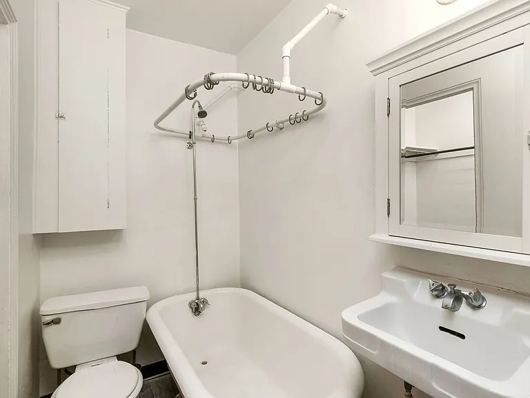 St Key Apartments — Photo 13