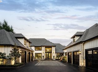 18418 Old River Lndg, Lake Oswego, OR 97034