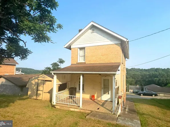 307 2nd St, Marianna, PA 15345