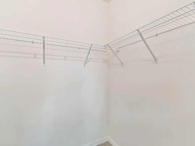 32943 Regent Canal St — Photo 13