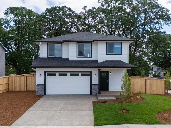 216 NW Newcastle St, Dallas, OR 97338