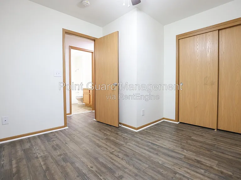 1003 Avenue K #6 — Photo 9