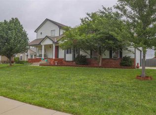 307 E Stone Path St, Derby, KS 67037
